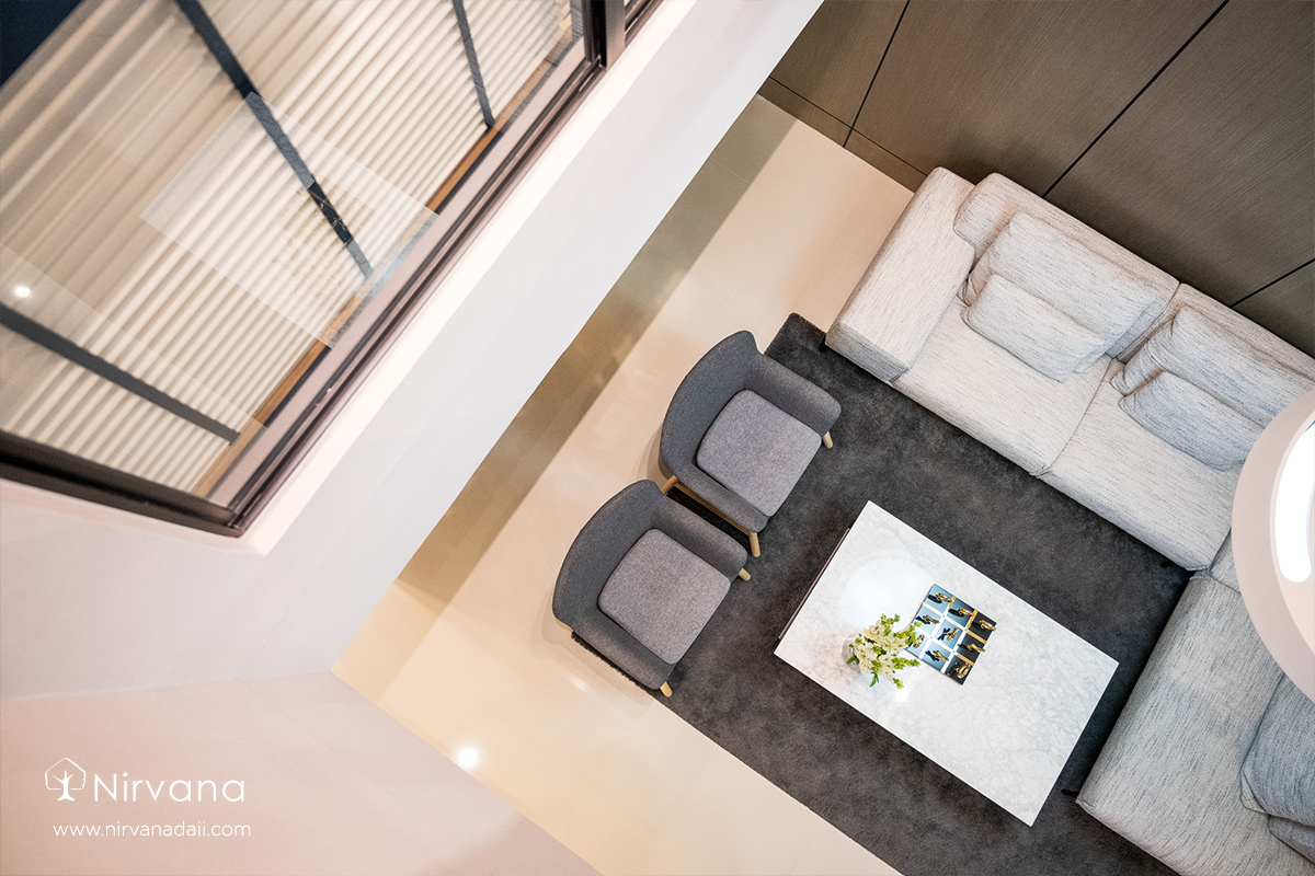 A picture containing indoor, floor, tableDescription automatically generated